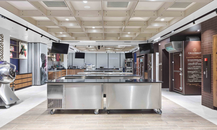 上海辦公室裝修公司工程部辦公區