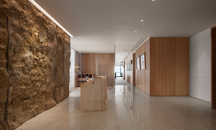 上海辦公室裝修切忌勿要形成橫梁壓頂的局勢