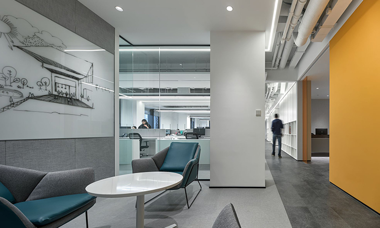 上海辦公室裝修施工現場怎么監督？